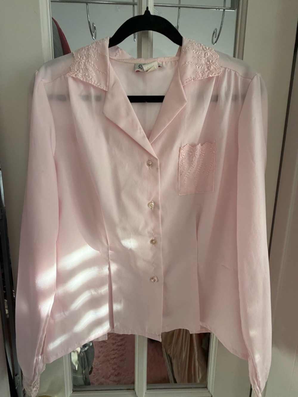 Women's Vintage Lace-Trim Button Front shirt- Soft Pink